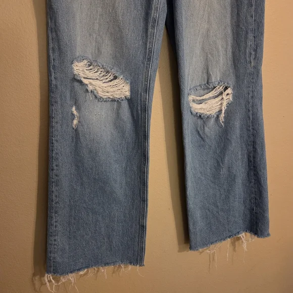 ZENANA Med Wash High Waist Distressed Raw Hem Wide Leg Jeans Women's Size 27 - Picture 4 of 14
